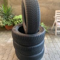 4 Gomme termiche Nexen 215/60R17