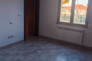 Casa singola con mq. 12000 di terreno