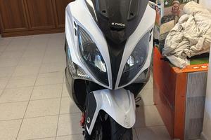 Kymco 300