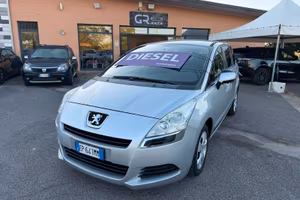 Peugeot 5008 1.6 HDI 115CV ACTIVE 5 POSTI 2013