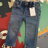 Jeans Tommy Hilfiger neonato