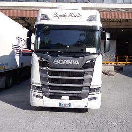 Scania R500
