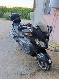 Suzuki burgman executive 650
