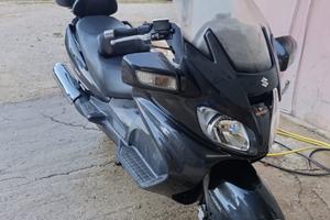 Suzuki burgman executive 650