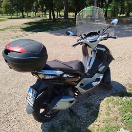 scooter MP3 - 125 a Roma