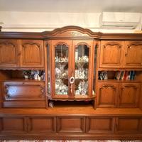 Credenza da soggiorno/cucina con vetrina