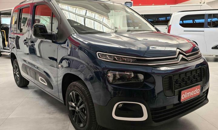 Citroen Berlingo trasporto carrozzina disabili
