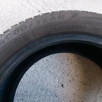 Gomme invernali 215 55 R17 Good Year DOT 2024