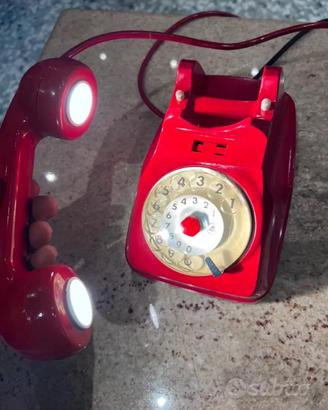 Telefono lampada a disco rosso vintage