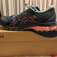 Asics gt2000