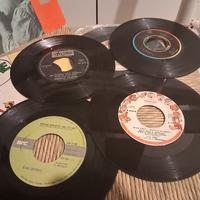 7 Vinili 45 giri di cui 4 per bambini