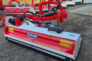 Trincia fossi per trattore