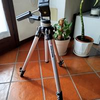 Cavalletto treppiede professionale Manfrotto