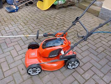 Rasaerba a batteria Husqvarna LB246iS