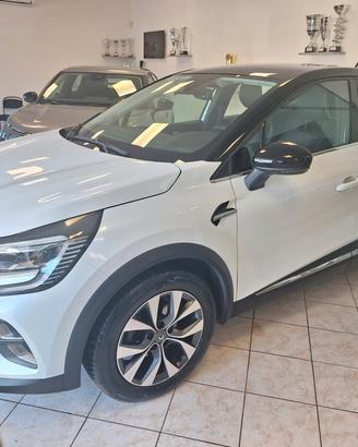 Renault Captur Blue dCi 95 CV Intens
