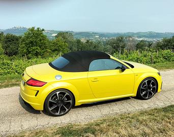 AUDI TT 45 tfsi Roadster QUATTRO