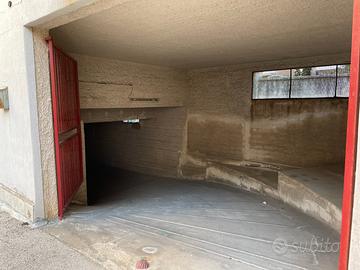 Garage pressi del viale tunisi