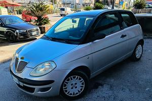 LANCIA YPSILON 150.000KM NEOPATENTATI FINANZIABILE