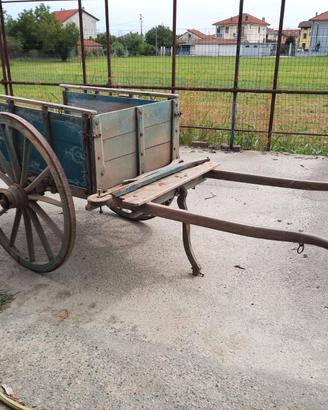 Carretto in legno