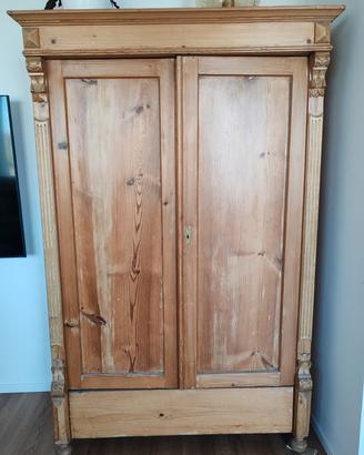 Armadio antico primi '900 in legno massello