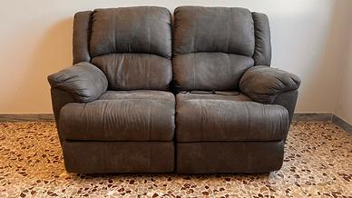 Divano 2 posti recliner elettrico