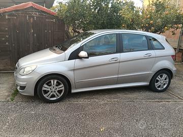 Mercedes classe B180