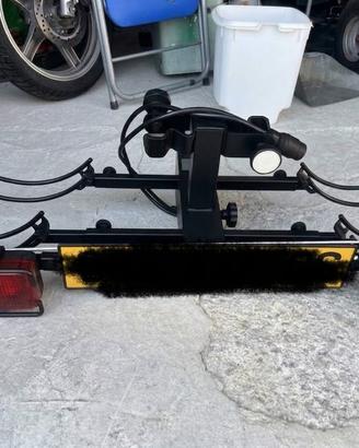 Porta bici per gancio traino audi