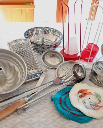 Utensili per la Cucina e per la Tavola Vintage