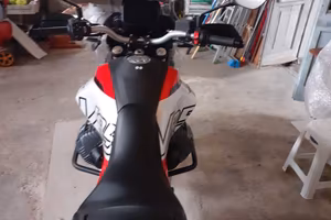 Moto Guzzi v85tt  euro 5+