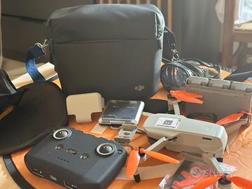 Drone dji mini due combo con vari accessori