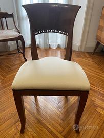 Sedie in legno con imbottitura