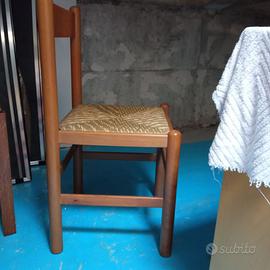 Sedie legno chiaro impagliate