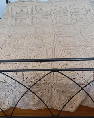 Coperta eseguita all uncinetto anni 80