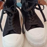 sneaker ragazza num. 40 nuovissime 