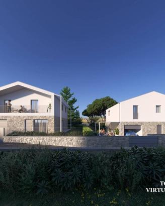 Villa di 250 m² con 5 locali e box auto a Reggello