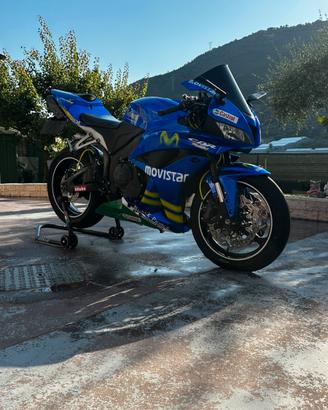Honda cbr 600 rr
