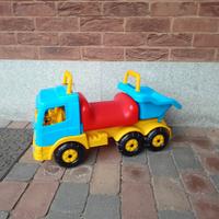camion o furgone per bambini giocattolo cavalcabil