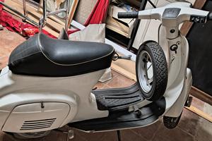 vespa 50 special