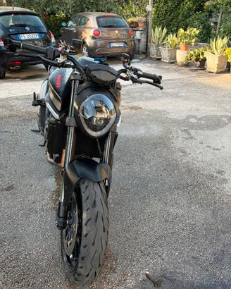 Ducati Monster 937 Plus – 2021