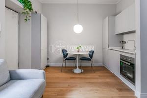 Bilocale ristrutturato nel cuore di isola