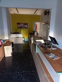 Locale commerciale corso Ricci Savona