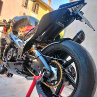Aprilia rsv tuono