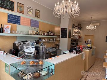 14R - AziendaSi - piccolo bar giornaliero