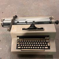 Macchina da scrivere elettrica