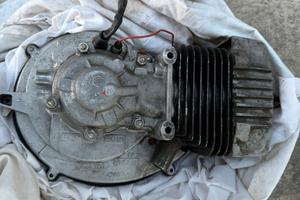 Motore piaggio si con motore pinasco