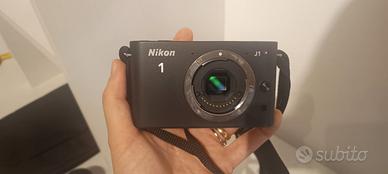 Nikon j1