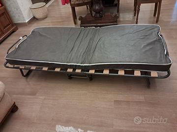 lettino singolo richiudibile mai usato