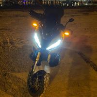 Honda xadv 750