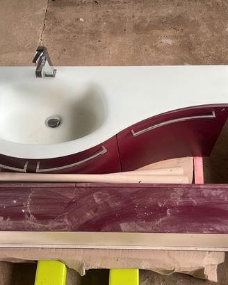 Mobile sospeso bagno