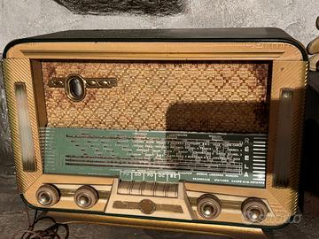 Radio d'epoca Reela